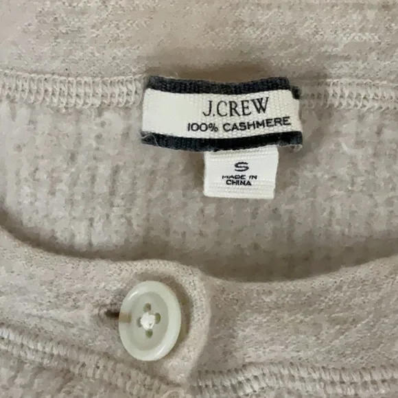 EUC girls button down J.Crew cashmere sweater - Picture 3 of 4